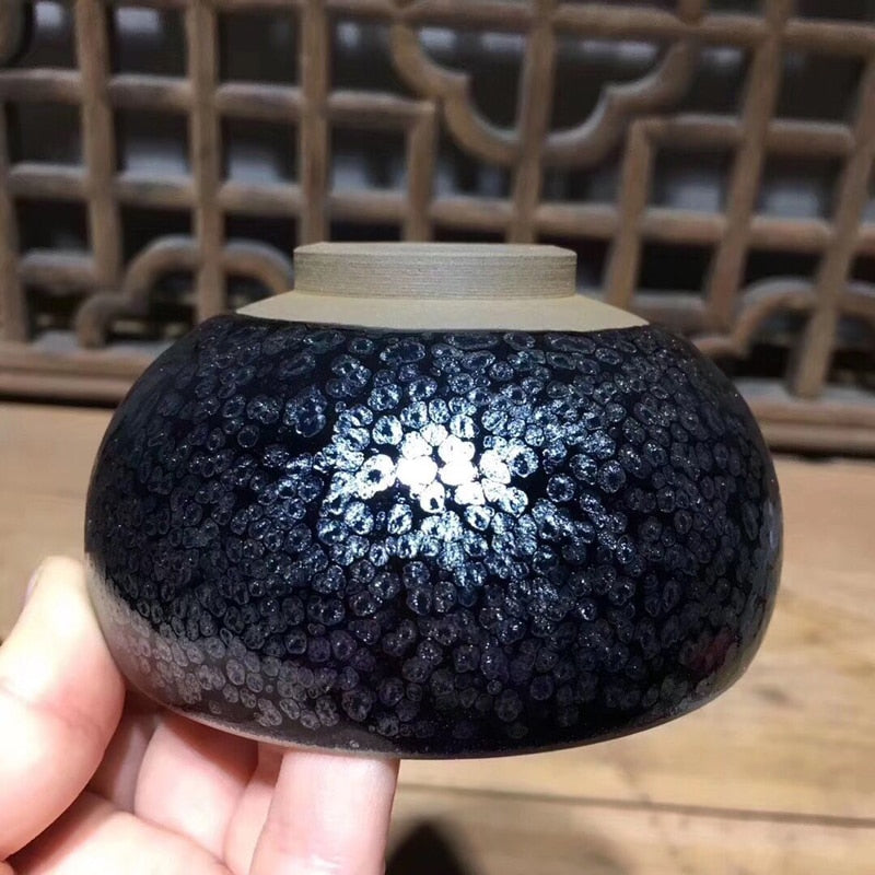 Jianzhan Chinesische traditionelle Fertigkeit Tenmoku Teeschale Sky Eye Drinkware Matcha Chawan Schale Oil Spot japanische Teeutensilien handgefertigt