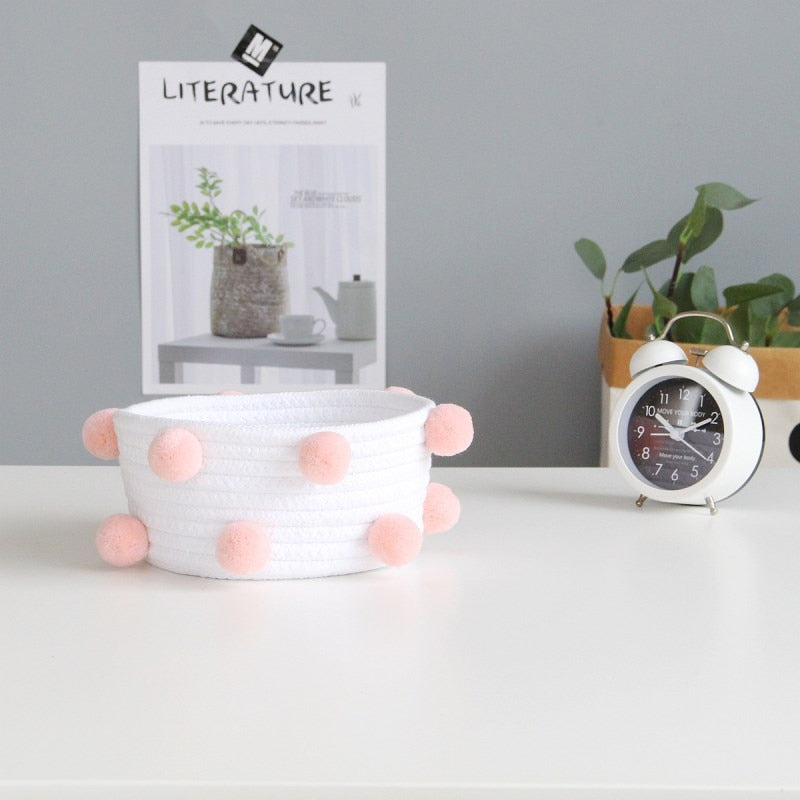 INS Pompom Baumwollseil-Aufbewahrungskörbe, handgefertigt, gewebt, schmutzige Kleidung, Wäschekorb, Kinderspielzeug, Schreibtisch-Sundries-Organizer