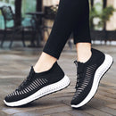 Beiläufige Turnschuhe für Frauen Mesh-Plattform Atmungsaktiver weißer Sport-Sneaker Damen-Trainer weibliche Socken-Turnschuhe gelbe weibliche Schuhe