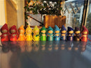 6/12 Stück gehäkelte hölzerne Regenbogenpuppen in Mützen für pastellfarbene, stapelbare Blöcke, natürliche Holzpuppe in Strickmütze, Montessori-Spielzeug