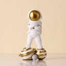 Nordic Modern Astronaut Miniaturfiguren Harz Handwerk Home Fairy Garden Schreibtisch Dekoration Einrichtungsartikel Raumzubehör
