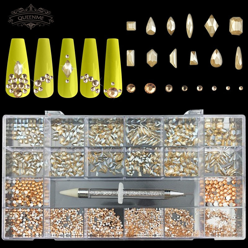 21 Grids Crystals Diamonds Nail Strasssteine ​​Set 3100pcs FlatBack Strasssteine ​​Kit funkelnde Nail Art mit 1 Stift für Dekorationen