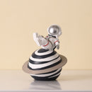 Nordic Modern Astronaut Miniaturfiguren Harz Handwerk Home Fairy Garden Schreibtisch Dekoration Einrichtungsartikel Raumzubehör