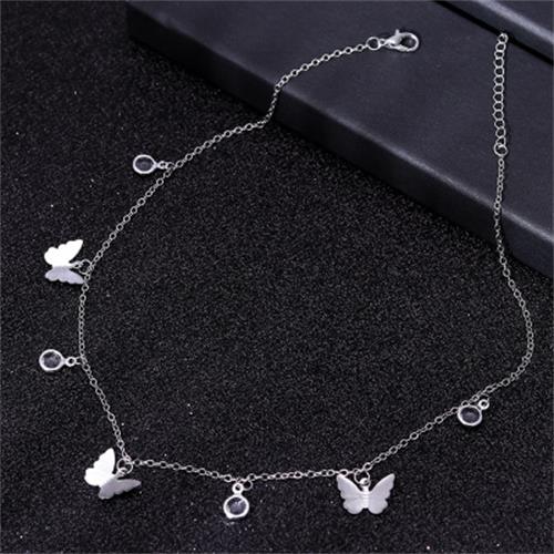 Bohemian Girl Cute Butterfly Strass Brief Halskette Mädchen Halskette für Frauen BABY HONEY ANGEL Short Trend New Jewelry Gift