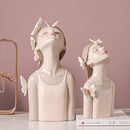 ARTLOVIN Schmetterlings-Fee-Figuren Mädchen-Figuren Kunstharz-Tischstatuen kreative Charaktere mit goldenem Metall-Tablett Heimdekoration Handwerk