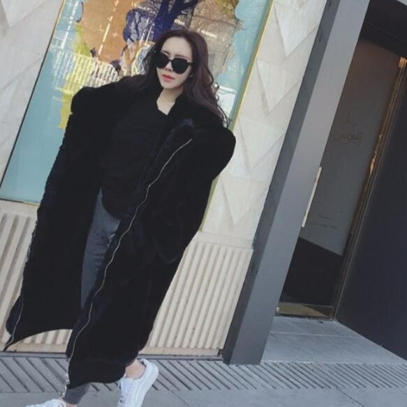 Abrigo de piel sintética de color sólido largo con capucha de invierno, chaqueta de piel de manga larga informal para mujer, prendas de vestir sueltas