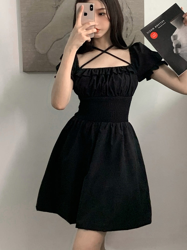 SUCHCUTE Gothic Damen Minikleid Rüschen Sommer 2022 Vintage Dunkles Kleid Partykleider 90er Jahre Ästhetik Schlank Elastische Taille Clubwear