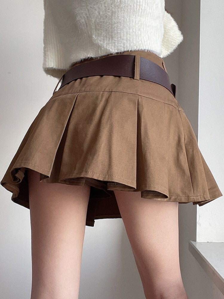 HEYounGIRL Lässiger brauner Falten-Minirock Damen hohe Taille kurze Röcke Damen mit Gürtel koreanische Mode 90er Sommerstraße