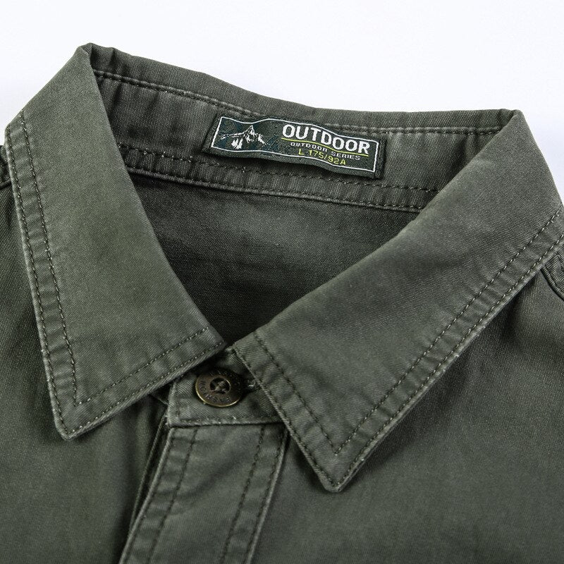 Neue 2021 Lässige 100% Baumwolle Herrenhemden Einfarbig Stehkragen Tasche Button Up Hemden für Männer Mode Langarmhemden Männer