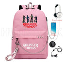 New Stranger Things Rucksack HELLFIRE Multifunktions-USB-Lade-Reise-Segeltuch-Studenten-Rucksack für Teenager Jungen Mädchen Schultasche