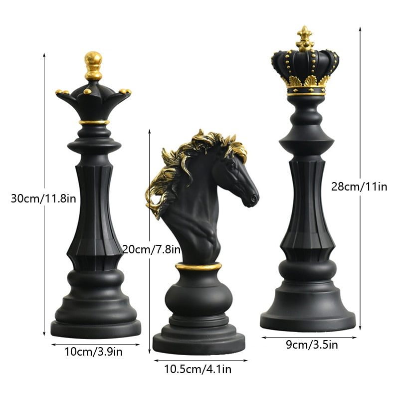 NORTHEUINS Resin Retro International Chess Figurine for Interior King Knight Sculpture Home Desktop Decor Living Room Decoration