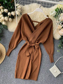 YuooMuoo Herbst Winter Frauen Strickpullover Kleid 2022 Neue Koreanische Lange Fledermausärmel V-ausschnitt Elegantes Kleid Damen Verbandkleid