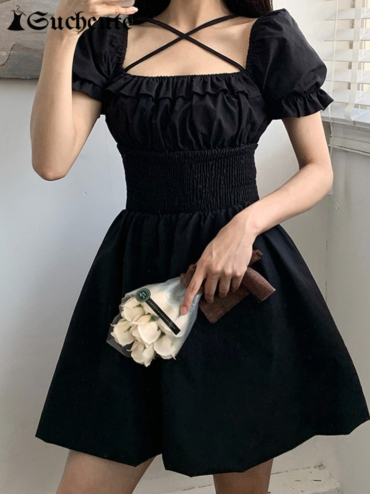 SUCHCUTE Gothic Damen Minikleid Rüschen Sommer 2022 Vintage Dunkles Kleid Partykleider 90er Jahre Ästhetik Schlank Elastische Taille Clubwear