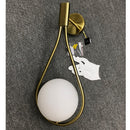 Lámpara de pared moderna nórdica, pantalla de cristal, mesita de noche, luz decorativa de dormitorio de Metal de latón para lectura de cabecera, iluminación de pasillo y escaleras