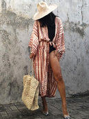 2022 Bikini-Vertuschungen Schwarz Retro Striped Self Belted Damen Sommerkleidung Kimono Kleid Beach Wear Badeanzug Cover Up Q1225