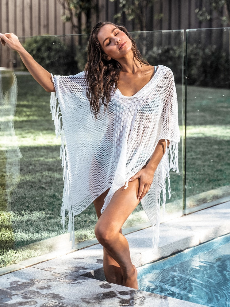 CUPSHE blanco Crochet Bikini cubrir con flecos Trim mujeres Sexy Hollow túnica playa vestido 2022 verano traje de baño ropa de playa