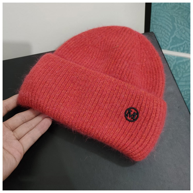 USPOP nuevos sombreros de mujer invierno gruesos y cálidos sombreros de punto Color sólido letra M suave pelo de conejo Skullies gorros