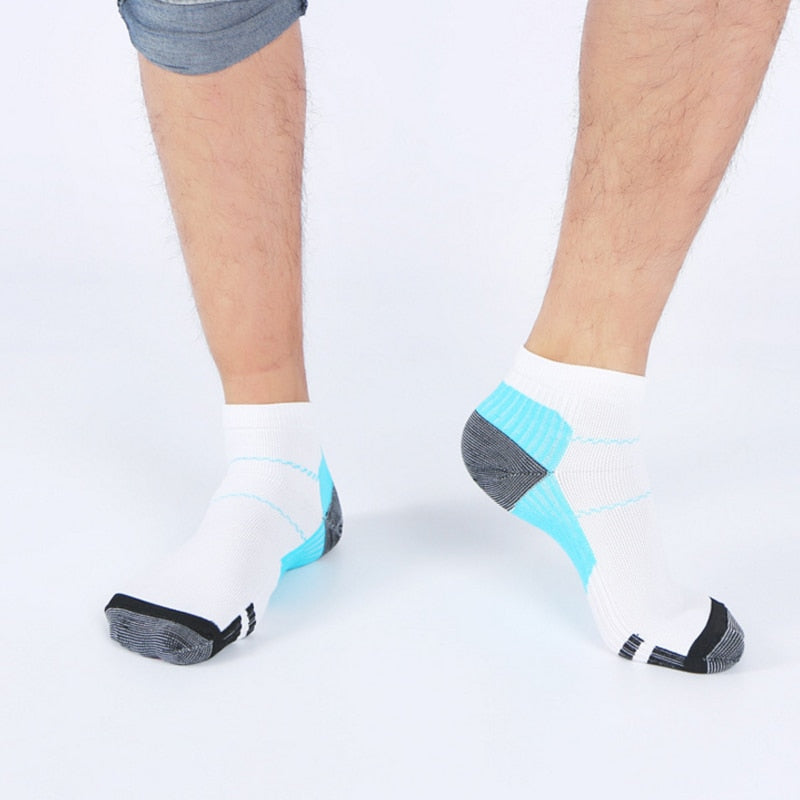 Heiße verkaufende Männer Frauen Kompressionssocken Plantar Fasciitis Socken Anti-Müdigkeits-Massage Medizinische Knöchel-Fuß-Socke Fersensporn-Socke