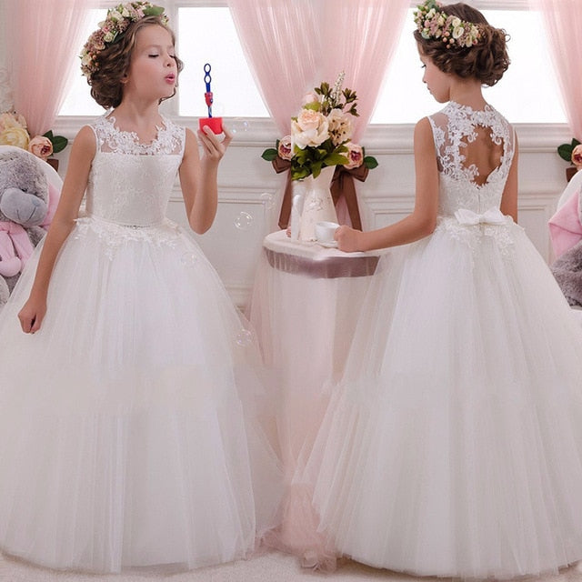 New 2020 Girls'Back Hollow Flower Dress Flower Boy High-End-Hochzeitskleid Elegantes Blumen-Spitzen-Bankettkleid für Mädchen