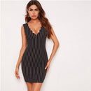 SHEIN Schwarzes figurbetontes Kleid mit tiefem V-Ausschnitt und Jakobsmuschelbesatz Damen Sommer Ärmellos Bleistift Slim Fit Kurze Elegante Kleider