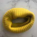 Winter Unisex Faux Fur Pompon Mütze Schal für Kinder Jungen Mädchen gestrickte Babymützen mit Bommelmütze Kinderzubehör