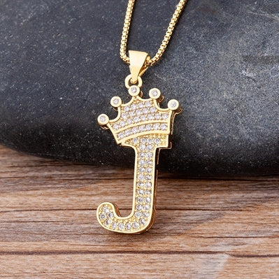 Neue Luxus Kupfer Zirkon AZ Krone Alphabet Anhänger Kette Halskette Punk Hip-Hop Stil Mode Frau Mann Anfangsname Schmuck