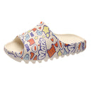 WEH Rutschen für Männer Cartoons Designer Kanye West Männer 2020 Mode Männer Sommer Herren Rutsche Knochen lässige Hausschuhe Strandschuhe Sandalen