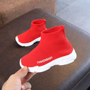 Herbst Winter Kinder Turnschuhe Kinder Freizeitschuhe Slip-on Atmungsaktive Kinder Socken Schuhe Rutschfeste Schneestiefel Jungen Mädchen Sportschuhe
