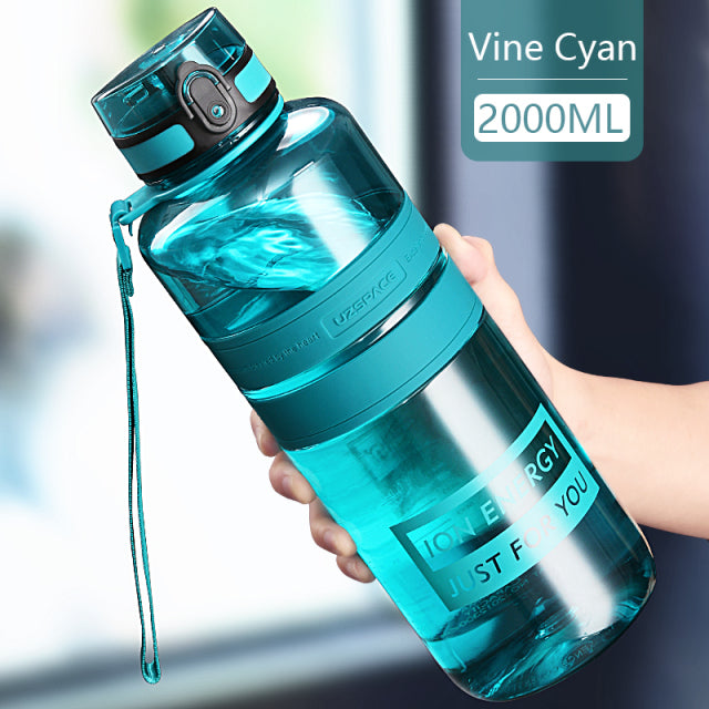 Botella de agua deportiva de 1L, 1,5 L, 2L, gran capacidad, para hacer ejercicio al aire libre, de plástico ecológico, portátil, botella de agua agitadora de 500ml, sin BPA