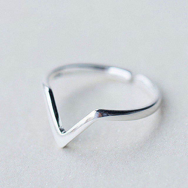 Simple Fashion Silver Color Feather Dolphin Adjustable Ring Exquisite Jewelry Ring For Women Party Wedding Engagement Gift