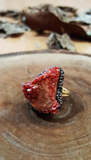 Brazalete de mujer chapado en oro de 22 quilates con piedra de vanadinita y piedra natural Dr Stone WHSR2