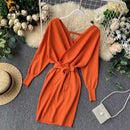 YuooMuoo Herbst Winter Frauen Strickpullover Kleid 2021 Neue Koreanische Lange Fledermausärmel V-ausschnitt Elegantes Kleid Damen Verbandkleid