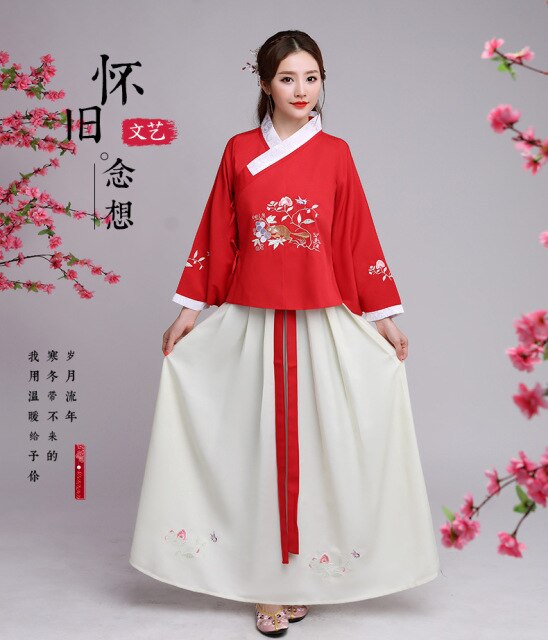 Chinese style spring and autumn daily Hanfu adult female students traditional costume embroidery fresh and elegant photo suit