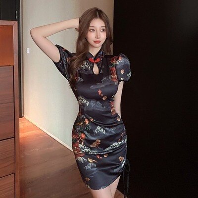 Chinesisches Kleid Frau Schwarz Weiß Druck Qipao Französischer Stil Cheongsam Sexy Cheongsam Kleid Traditionelles Retro Qipao Kleid 2021