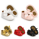 Neugeborene Babyschuhe Baby Jungen Mädchen Schuhe Mädchen Klassische Bowknot Gummisohle Anti-Rutsch PU Kleid Schuhe Erste Wanderer Kleinkind Krippe Schuhe