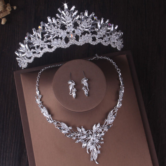 Gorgeous Silver Color Crystal Bridal Jewelry Sets Fashion Tiaras Crown Earrings Choker Necklace Women Wedding Dress Jewelry Set