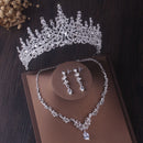 Wunderschöne Silber Farbe Kristall Brautschmuck Sets Mode Diademe Krone Ohrringe Halsband Halskette Frauen Hochzeitskleid Schmuck Set