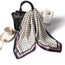 2022 Sommer Luxusmarke Seidenschal Platz Frauen Tücher Und Wraps Mode Büro Kleines Haar Hals Hijabs Foulard Schals 70*70cm