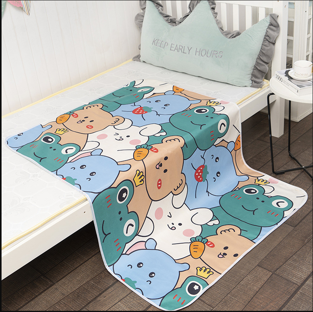 120x70cm Newborn Baby Portable Waterproof Changing Mat Infants Toddler Sheet Changing Mattress Disposable Diaper Night Nappy Pad